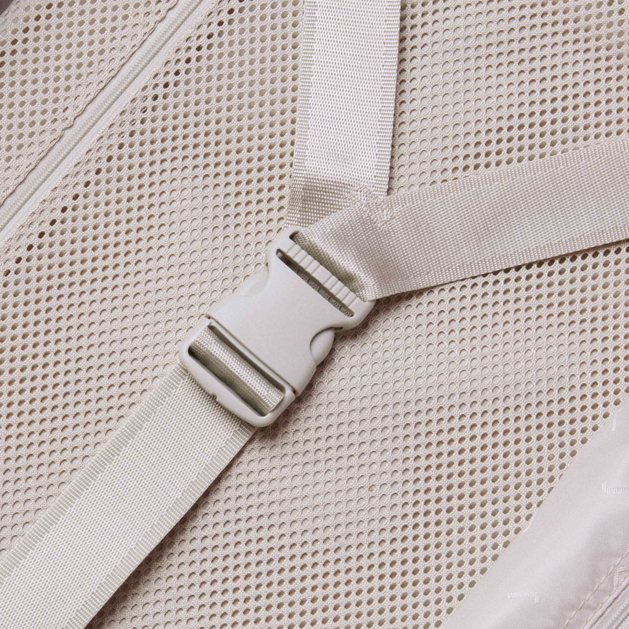 3_Y Strap.jpg