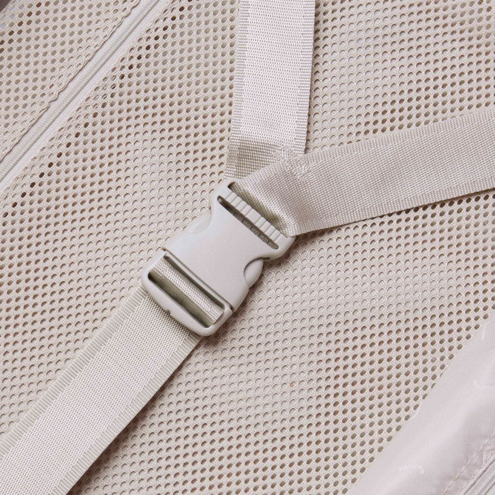 3_Y Strap.jpg